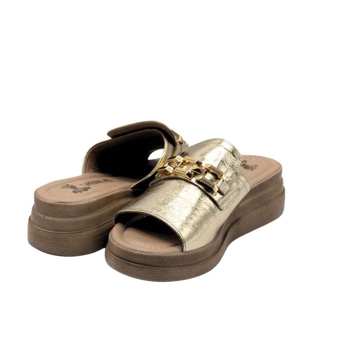  Venüs Deri Kadın Gold Detaylı Terlik Altın 2409915Y