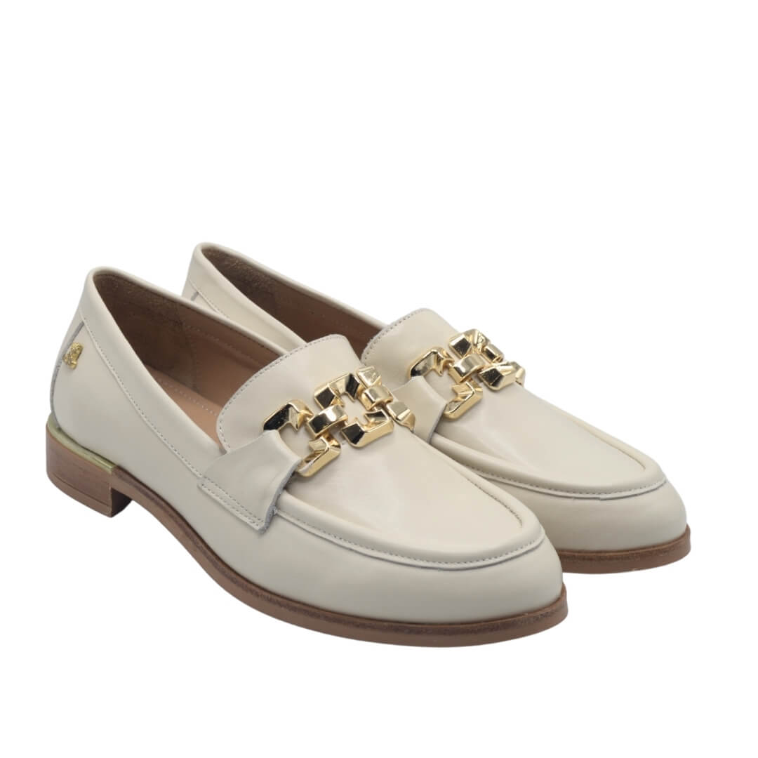 Venüs Deri Kadın Gold Detaylı Casual Ayakkabı Bej 2455212Y  Venüs Deri Kadın Gold Detaylı Casual Ayakkabı Bej 2455212Y