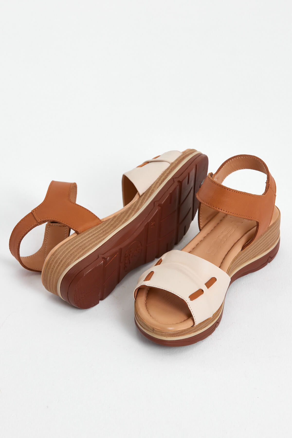 Venüs Deri Kadın Sandalet Bej-Taba 2313402Y