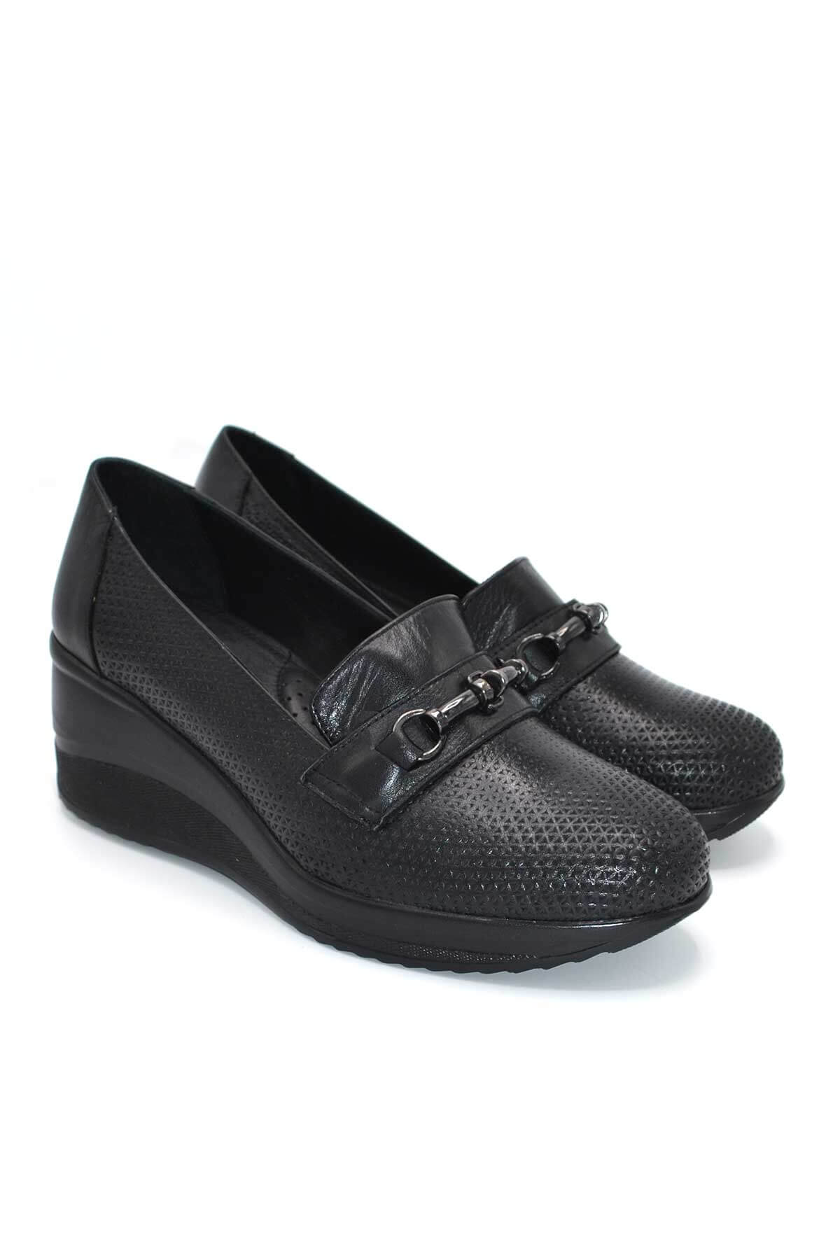 Kadın Dolgu Topuk Deri Ayakkabı Siyah 2111514Y - Thumbnail