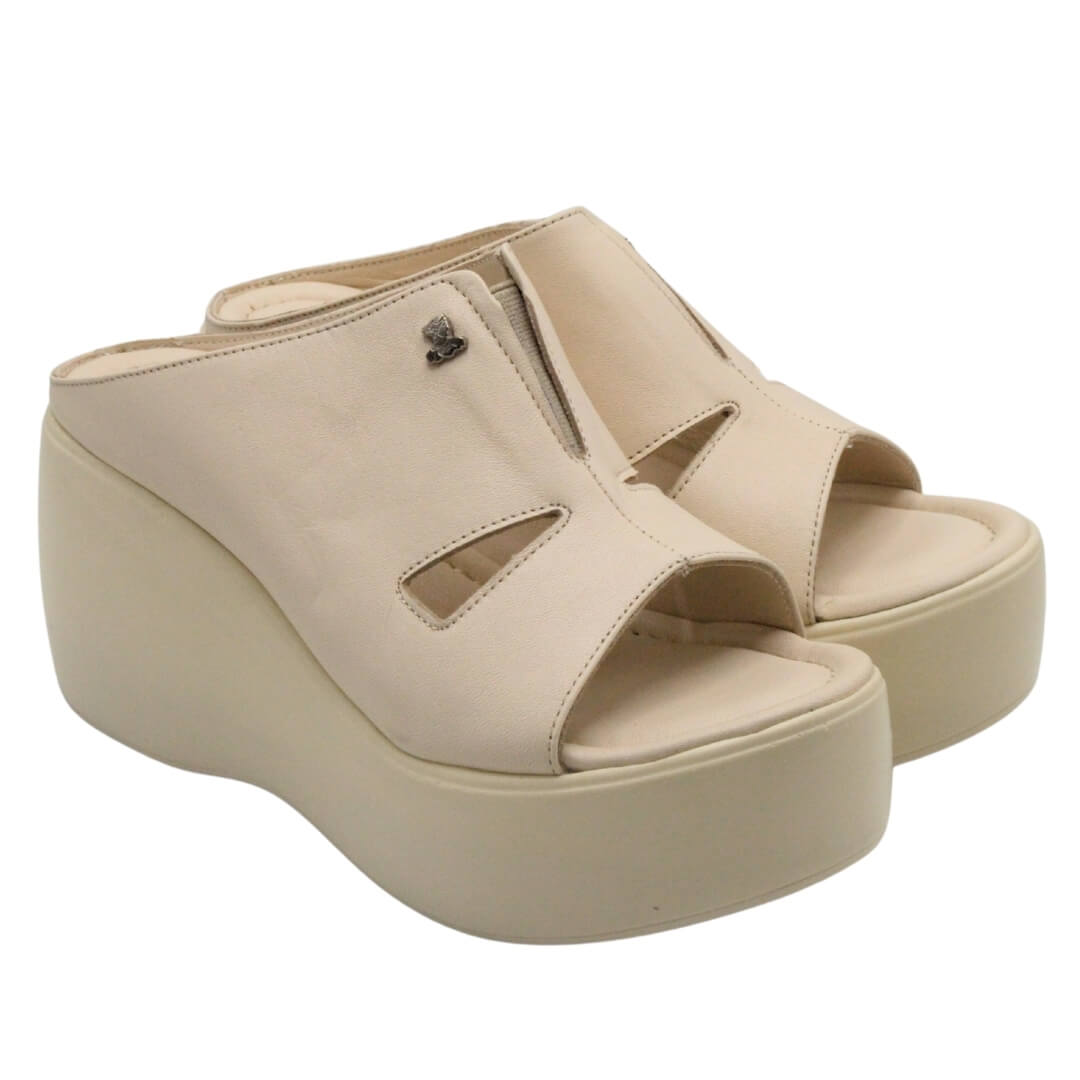 Venüs - Venüs Deri Kadın Dolgu Topuk Terlik Bej 2313104Y