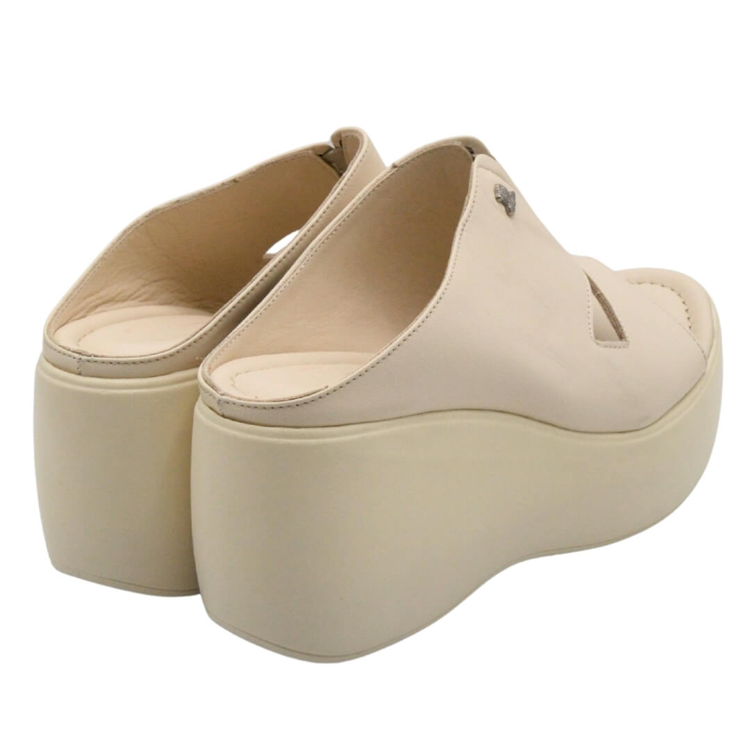 Venüs Deri Kadın Dolgu Topuk Terlik Bej 2313104Y - Thumbnail