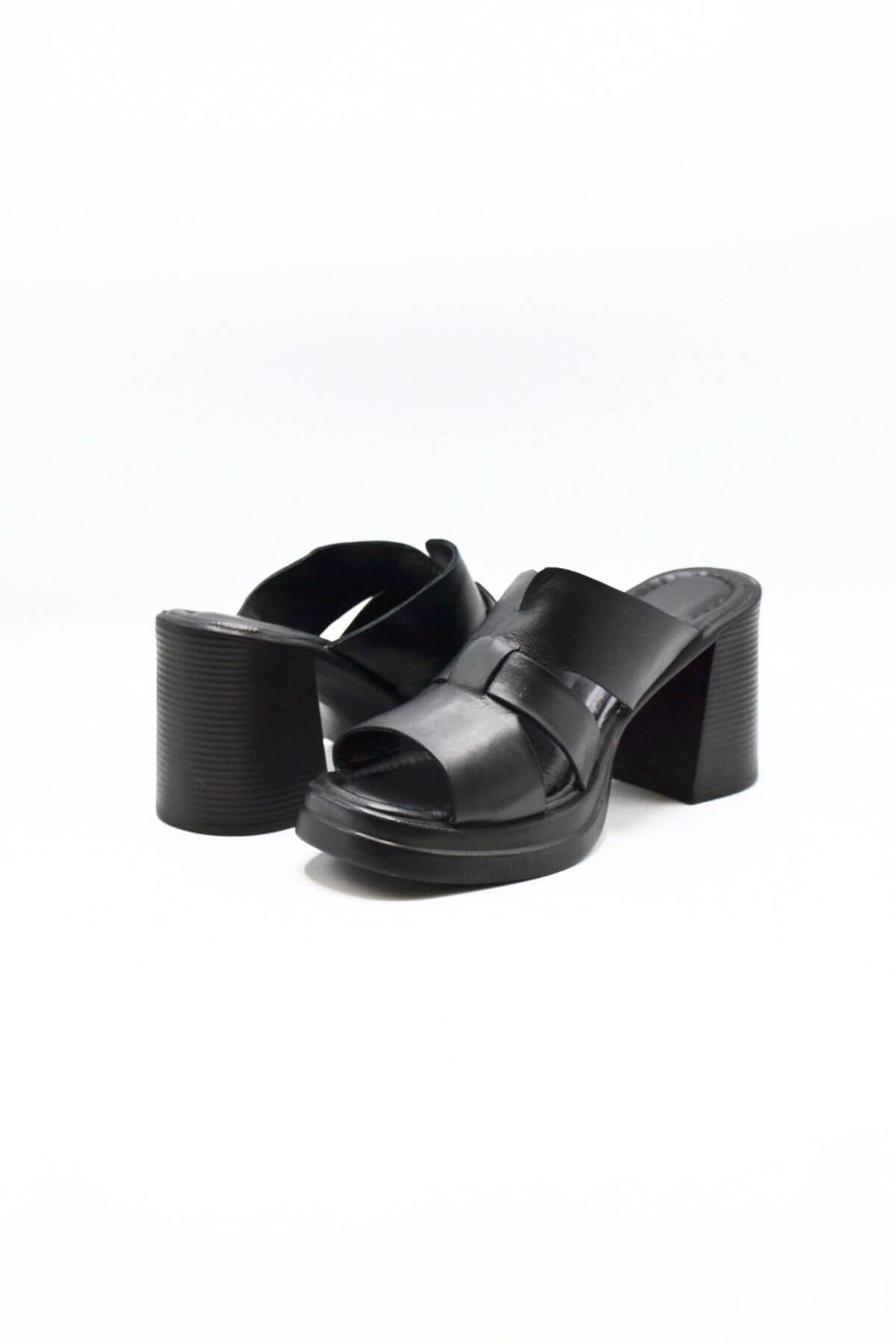 Venüs Deri Kadın Topuklu Terlik Siyah 2413403Y - Thumbnail