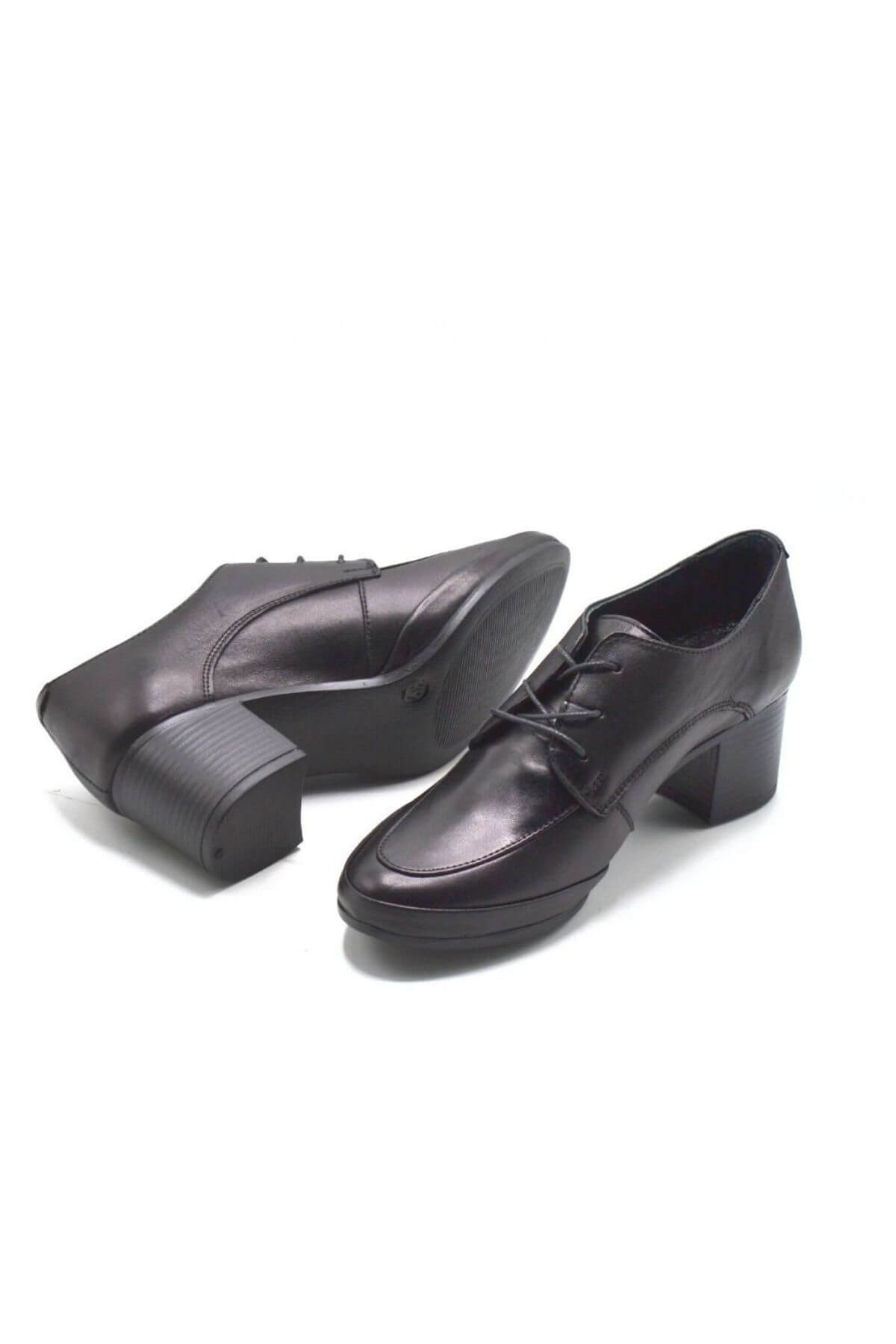 Kadın Topuklu Deri Ayakkabı Siyah 1911940K