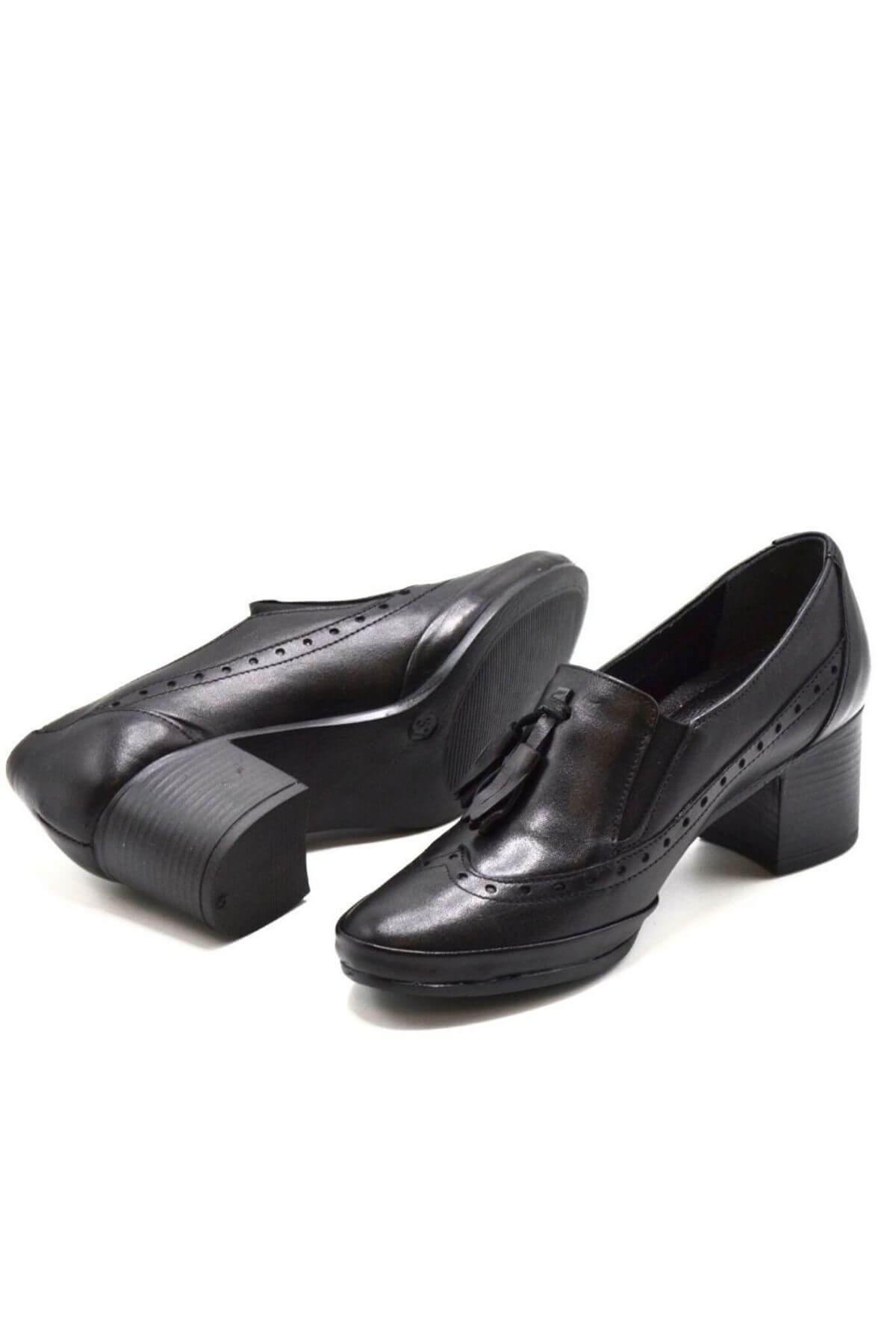 Kadın Topuklu Deri Ayakkabı Siyah 1911943K