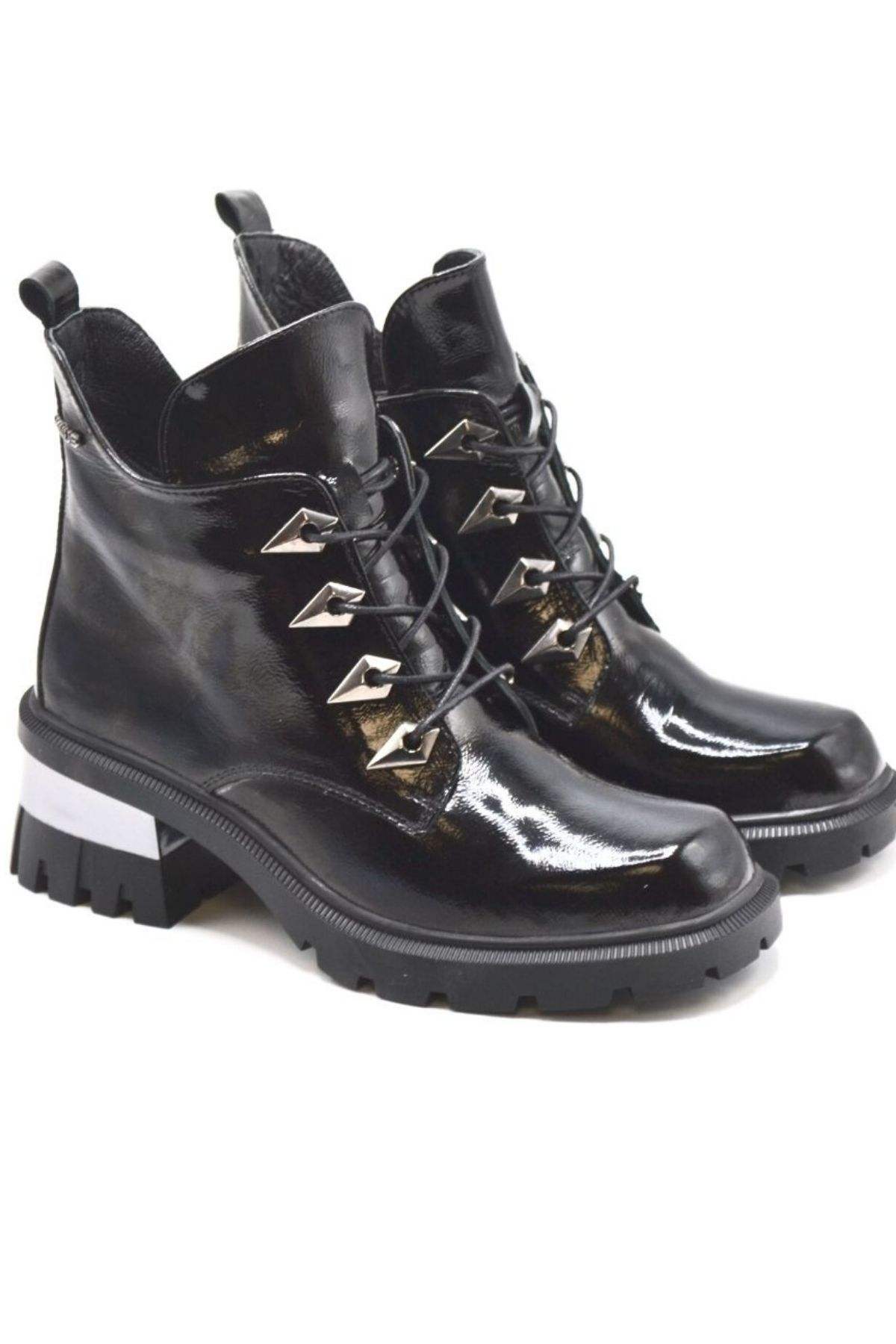 Venüs Deri Kadın Rugan Casual Bot Siyah 2353904K