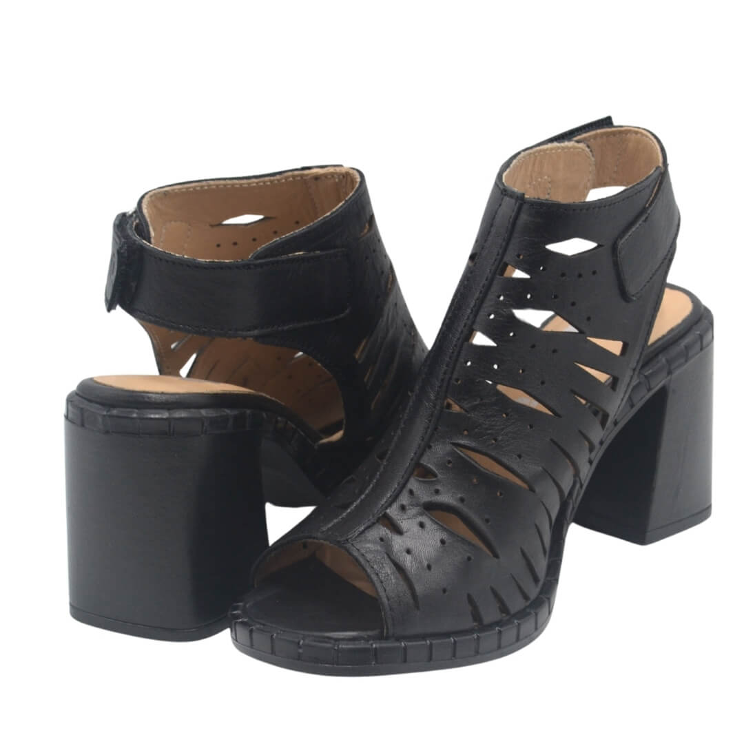 Venüs Deri Kadın Topuklu Sandalet Siyah 2511905Y Venüs Deri Kadın Topuklu Sandalet Siyah 2511905Y