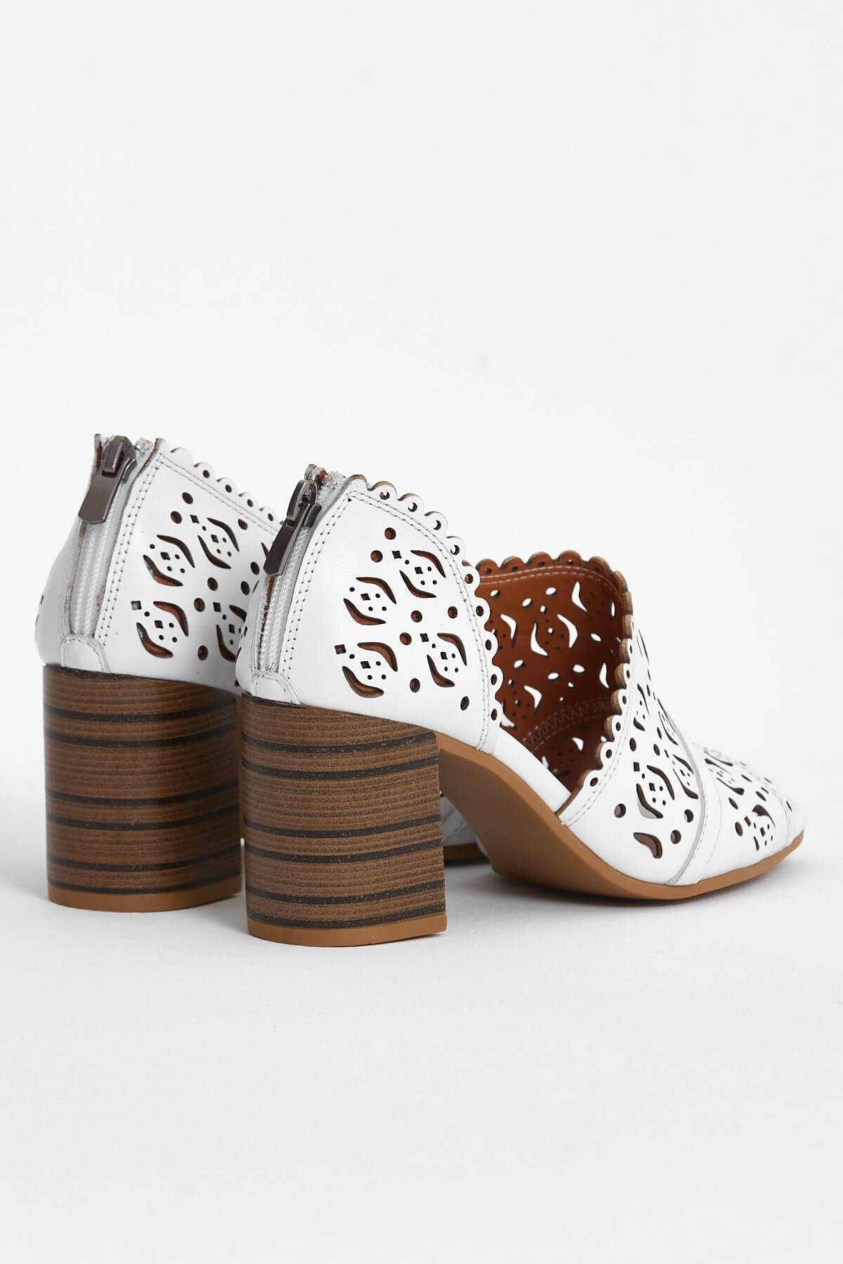 Kadın Yazlık Topuklu Deri Sandalet Beyaz 2108511Y - Thumbnail