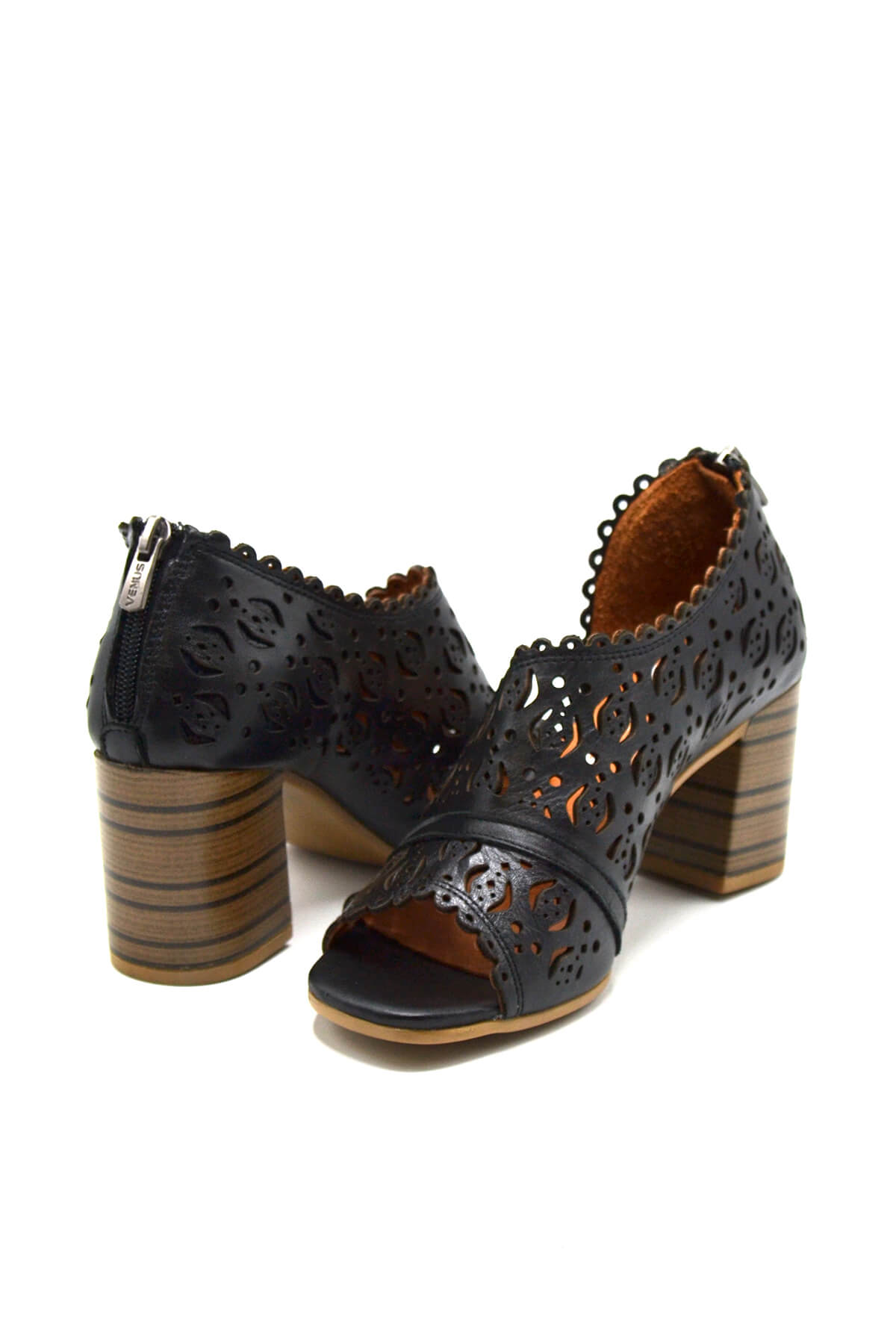 Kadın Yazlık Topuklu Deri Sandalet Siyah 2108511Y - Thumbnail