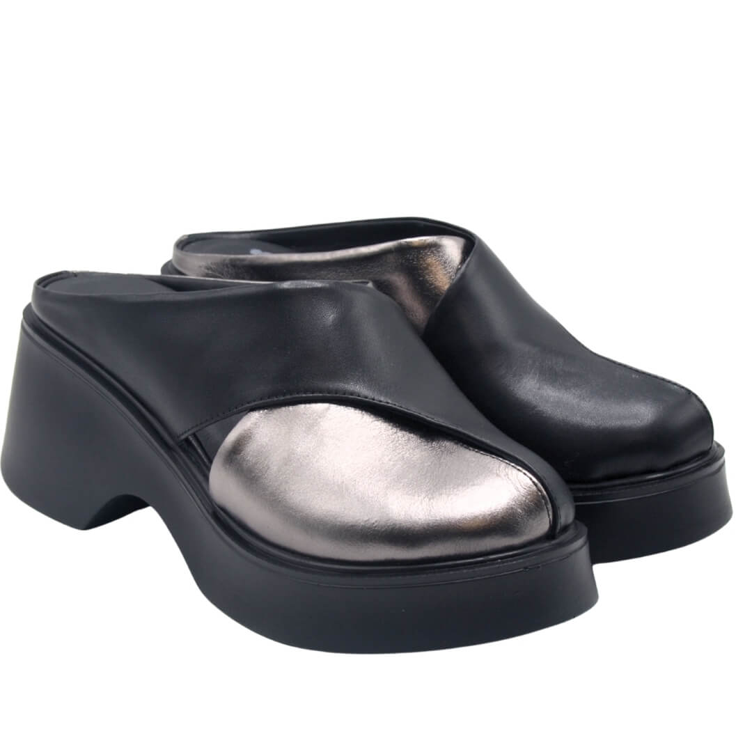 Venüs - Venüs Deri Kadın Dolgu Topuklu Terlik Siyah-Platin 2313116Y