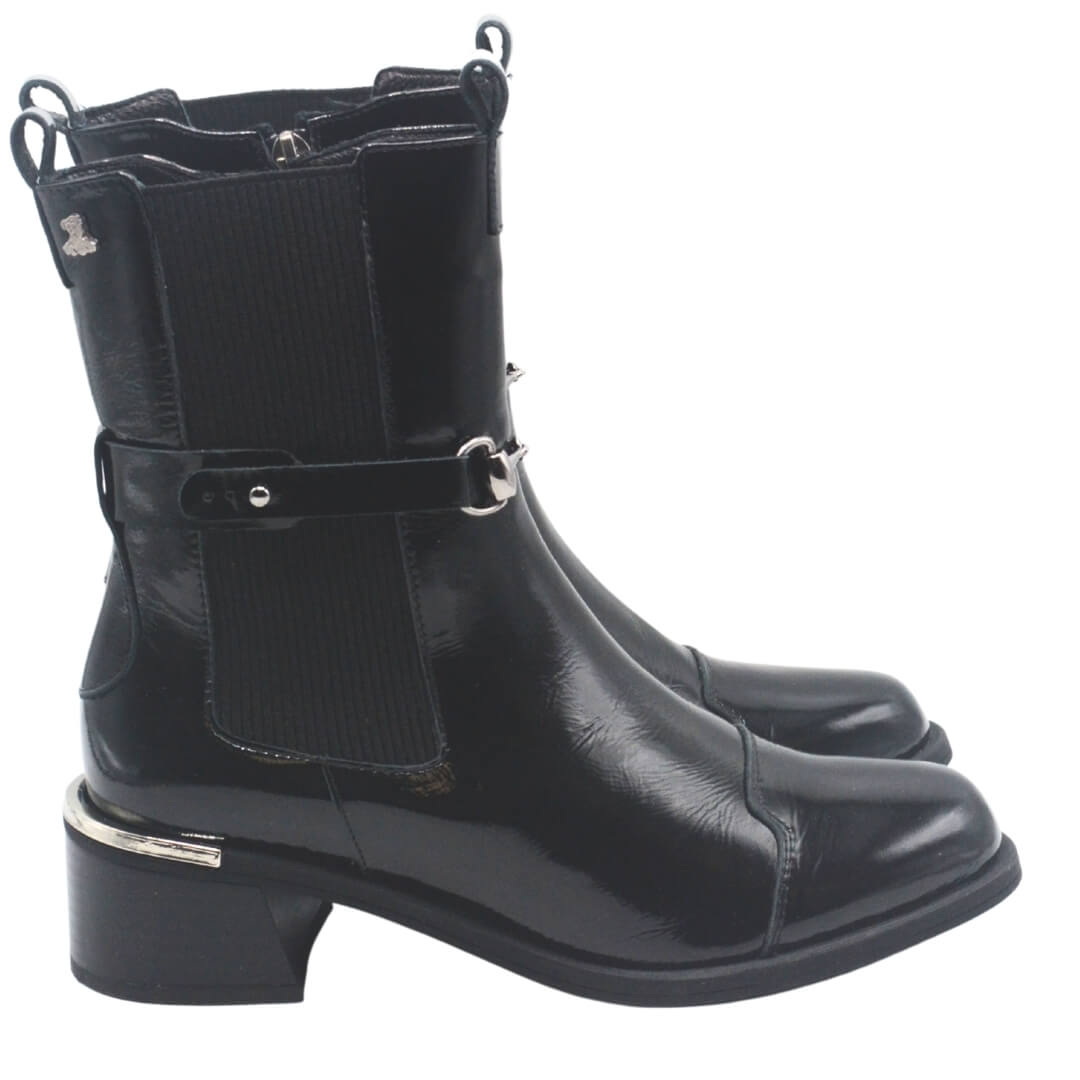 Venüs - Venüs Deri Kadın Rugan Topuklu Bot Siyah 2352402K Venüs - Venüs Deri Kadın Rugan Topuklu Bot Siyah 2352402K