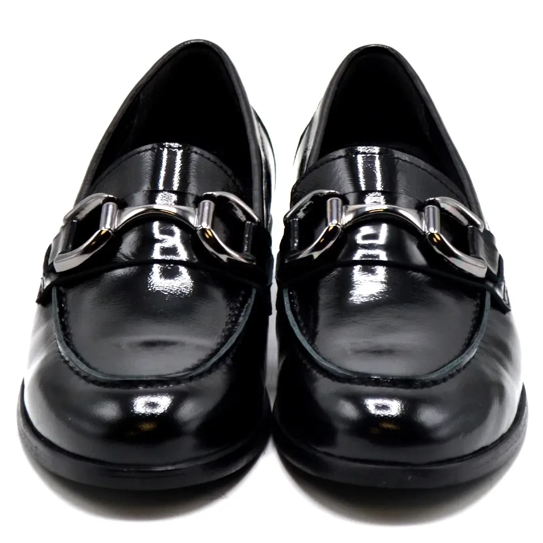 Venüs Deri Kadın Rugan Casual Ayakkabı Siyah 2455201K Venüs Deri Kadın Rugan Casual Ayakkabı Siyah 2455201K