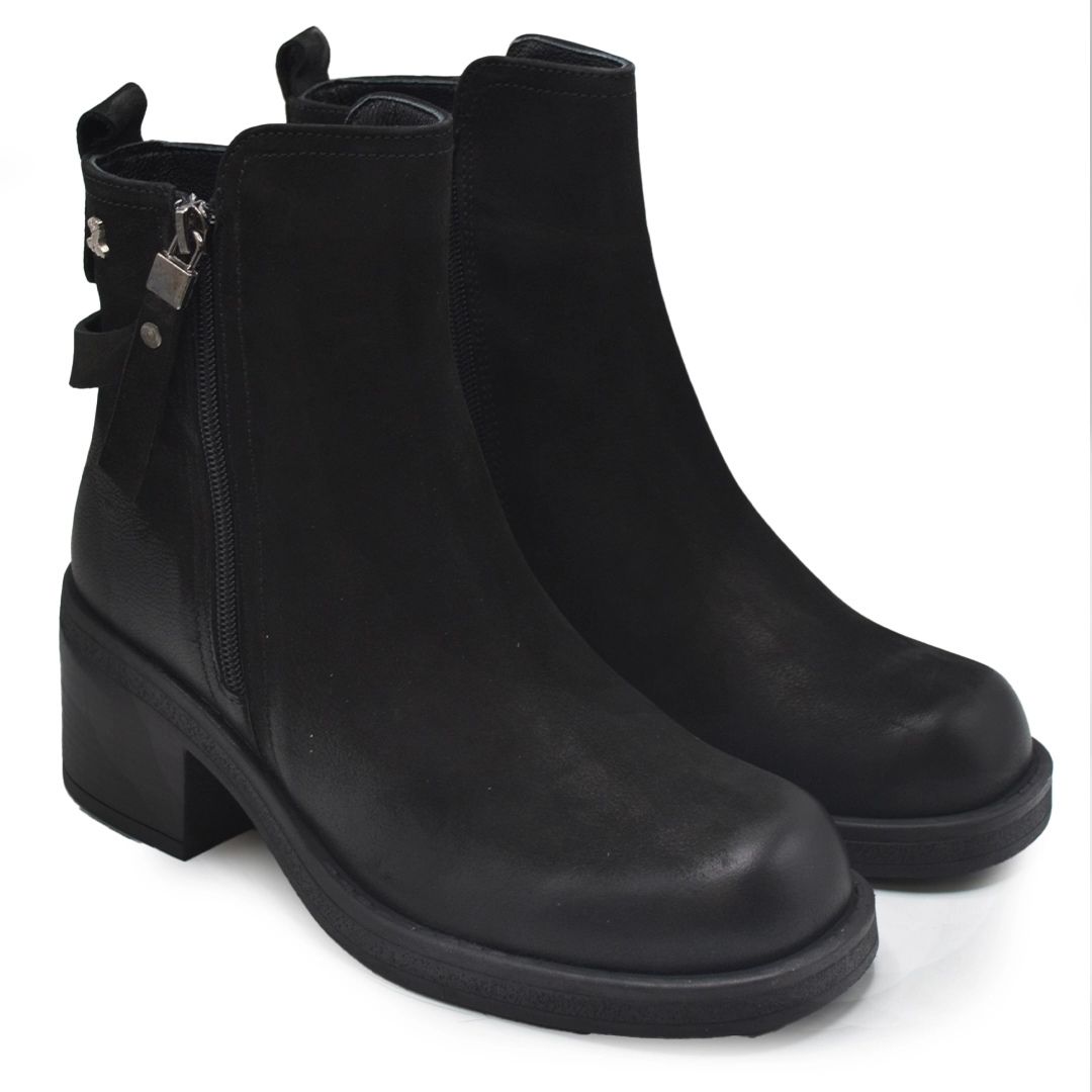 Venüs - Venüs Deri Kadın Süet Topuklu Casual Bot Siyah 2450204K