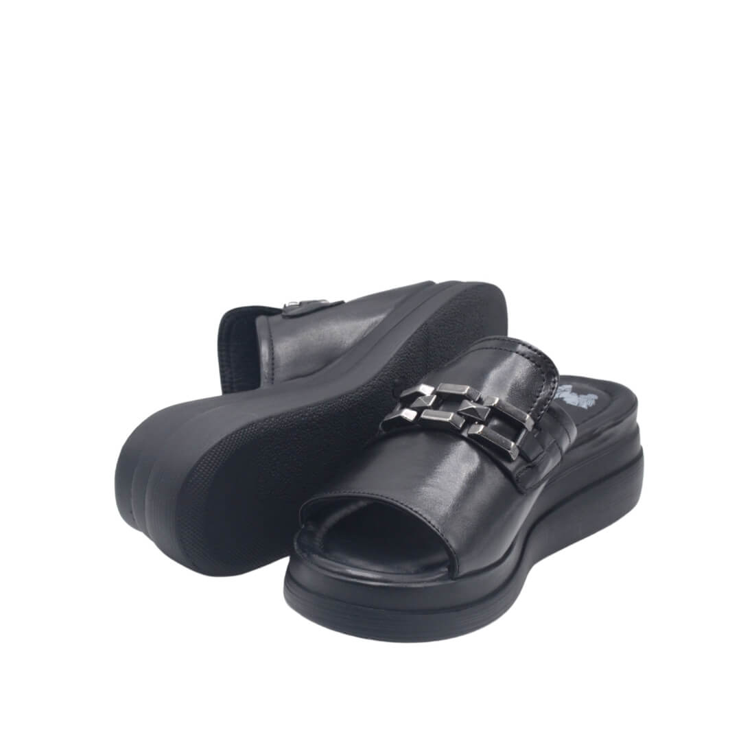 Venüs Deri Kadın Terlik Siyah 2409915Y