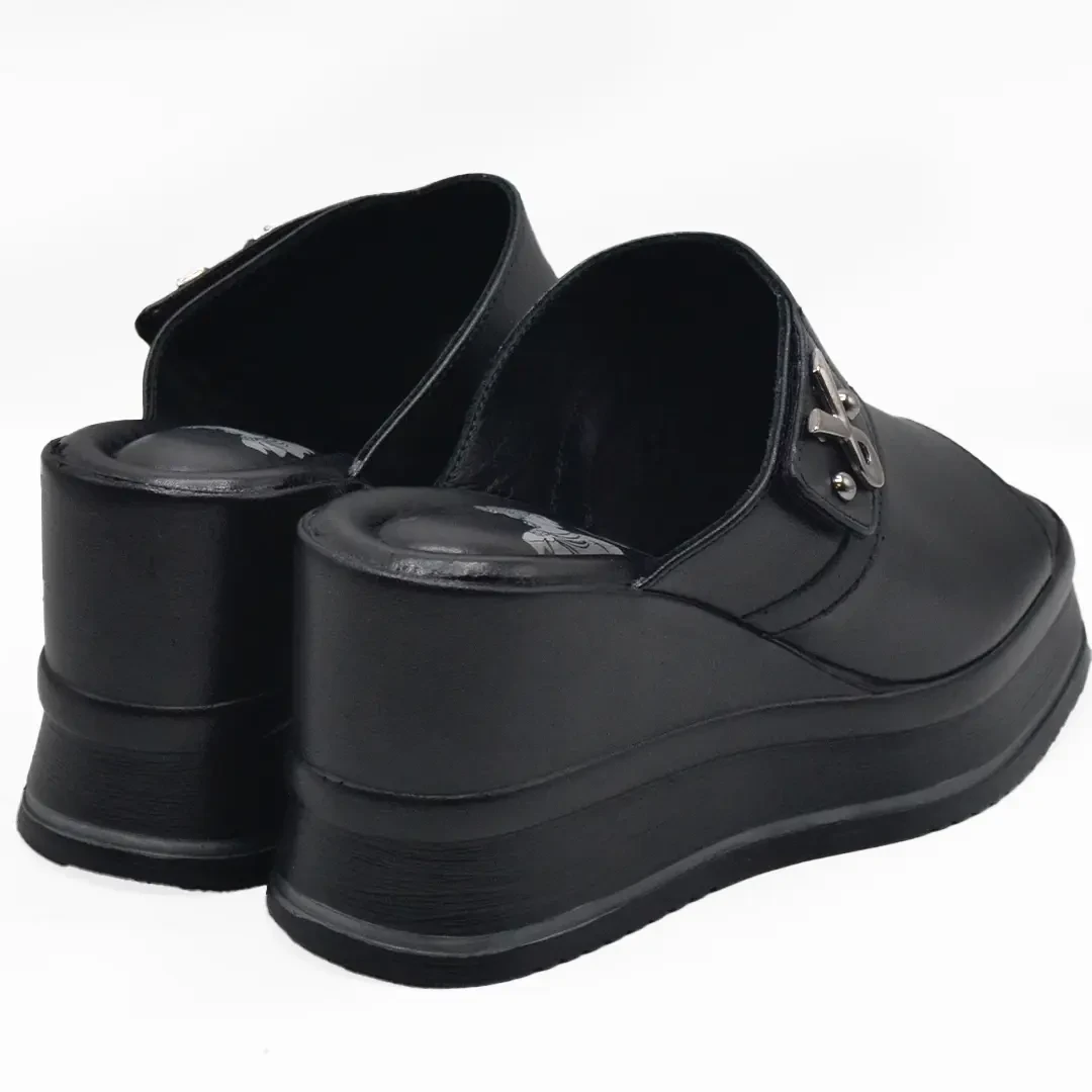 Venüs Deri Kadın Dolgu Topuklu Terlik Siyah 2510904Y - Thumbnail