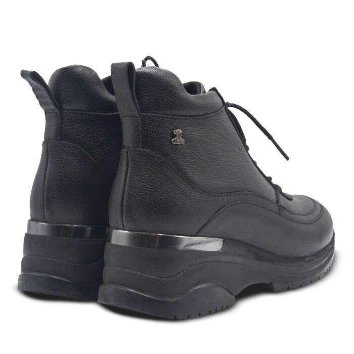  Venüs Deri Kadın Airflow Bot Siyah 2313091K