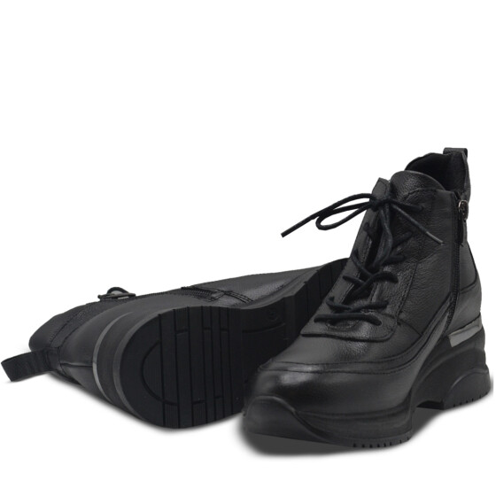 Venus Women's Leather Airflow Boots - Black 2313091K - 5