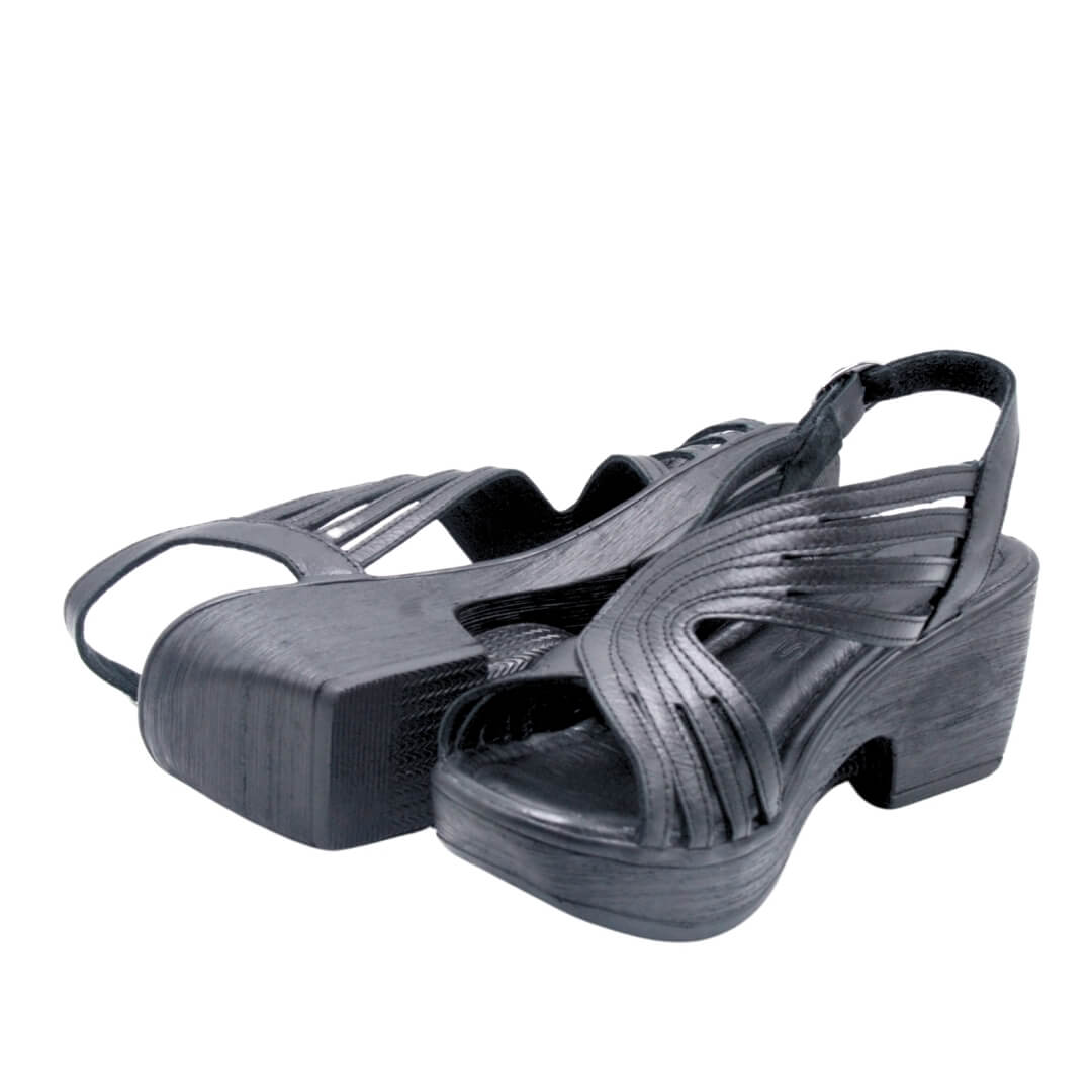 Venus Women's Leather Block Heel Sandals - Black 1912532Y - 5