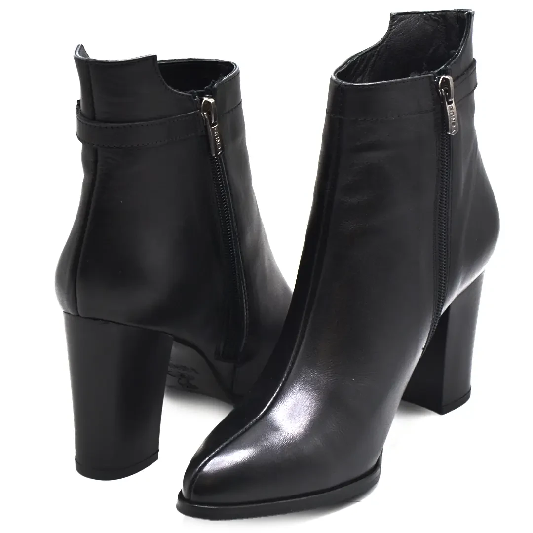 Venus Women's Leather Casual Ankle Boots - Black 2355801K - 4
