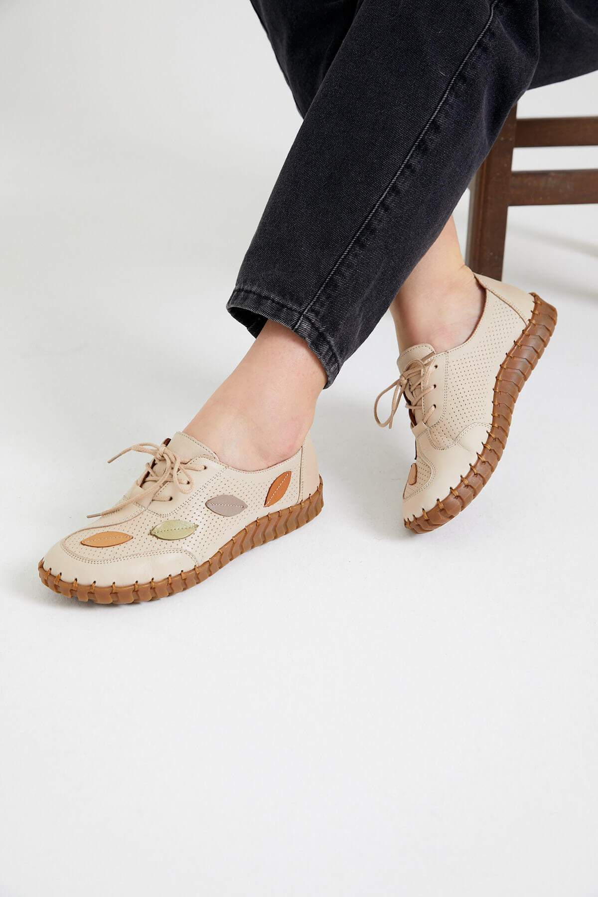 Venus Women's Leather Casual Shoes - Beige/Nude 2010709Y - 7