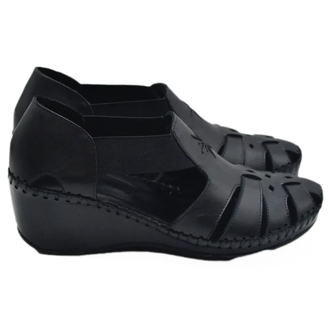 Venus Women's Leather Sandals - Black 18793056Y (1)