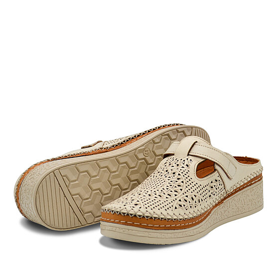 Venus Women's Leather Slippers & Slides - Beige 26190250Y - 4