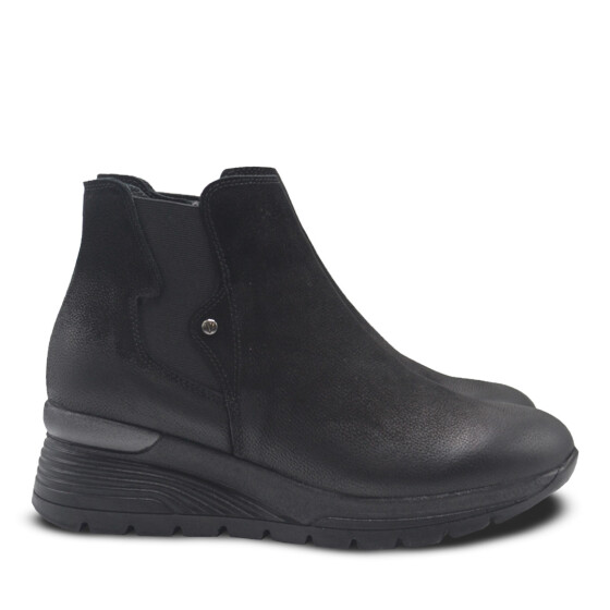 Venus Women's Nubuk Airflow Boots - Black 2313034K (1)