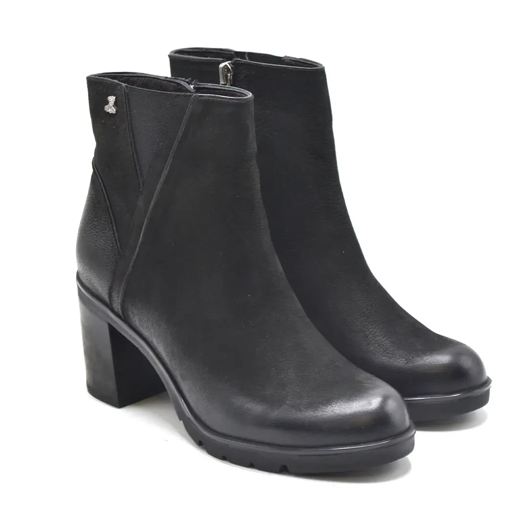 Venus Women's Nubuk Casual Ankle Boots - Black 2179125K - 1