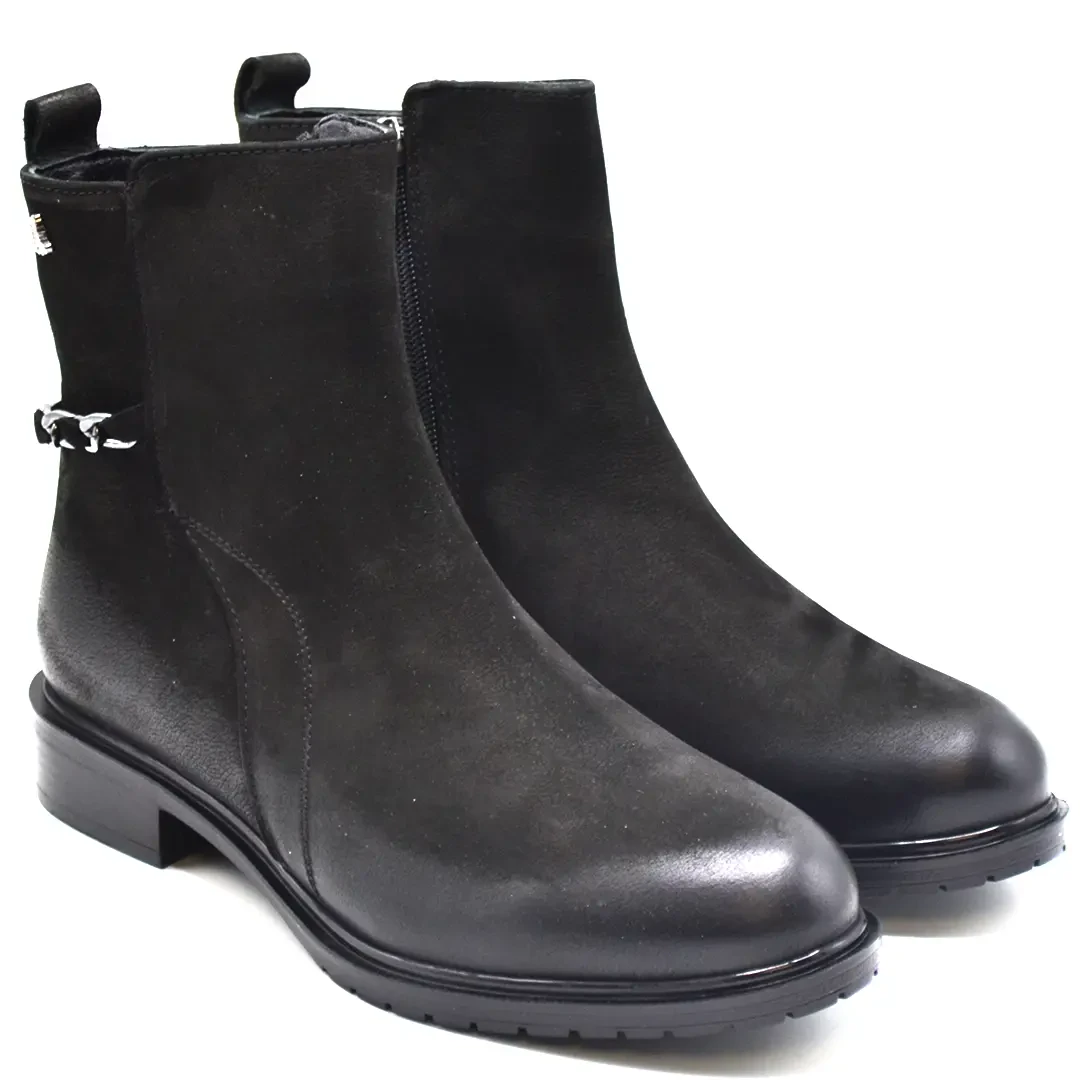 Venus Women's Suede Casual Ankle Boots - Black 20742K - 1