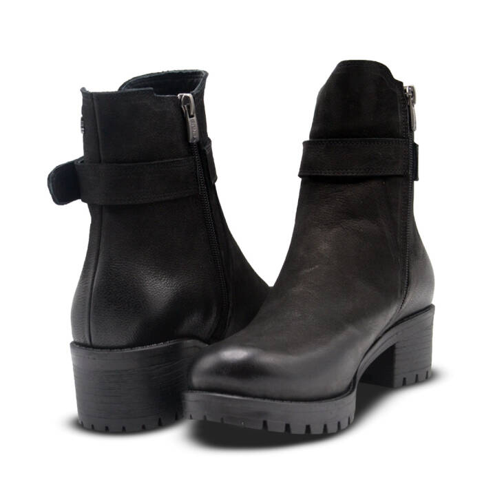 Venus Women's Suede Heeled Boots - Black - 4